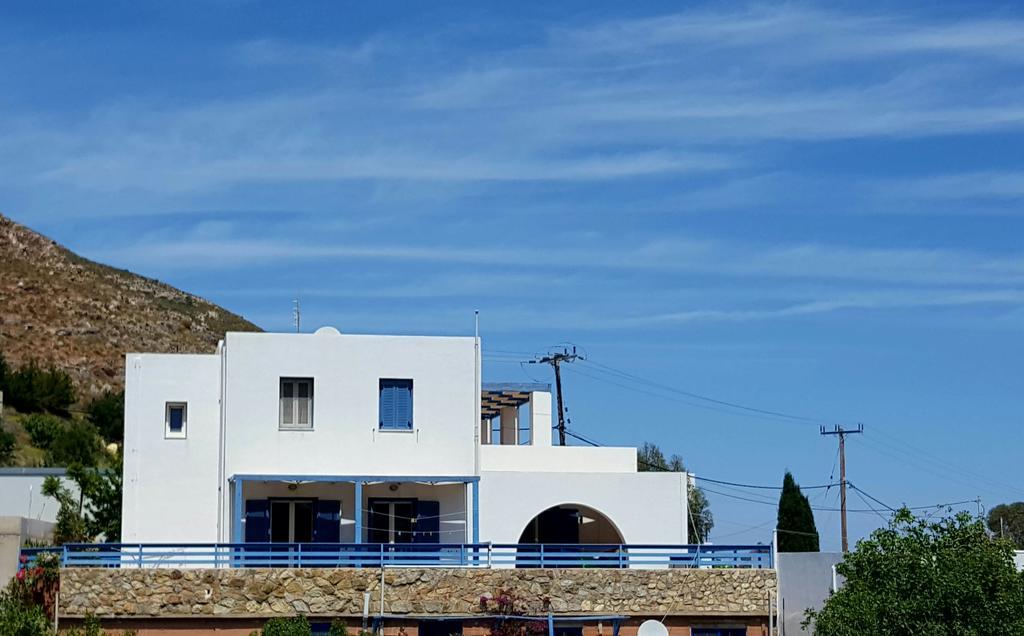 Zafeiris Apartments Livadia  Екстериор снимка