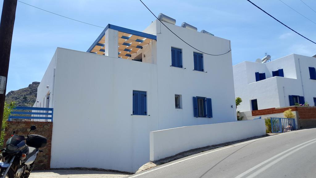 Zafeiris Apartments Livadia  Екстериор снимка